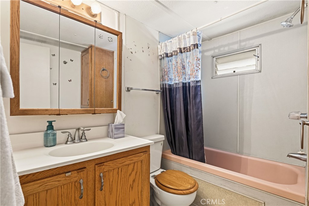 10711 Sherman Grove Avenue 9 Property Photo 13