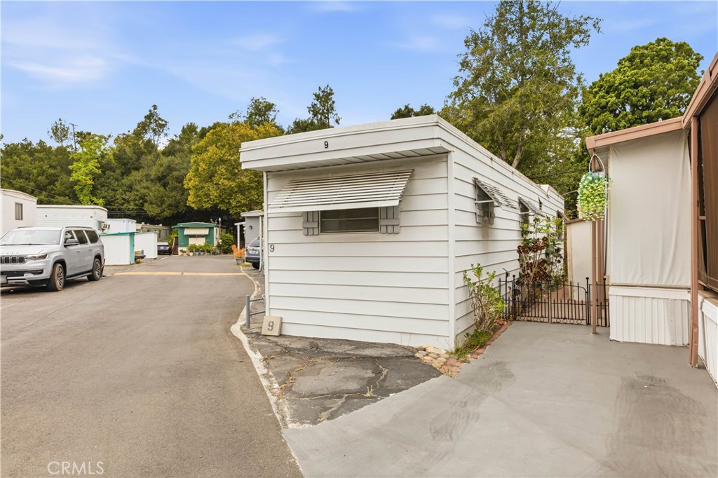 10711 Sherman Grove Avenue 9 Property Photo 22