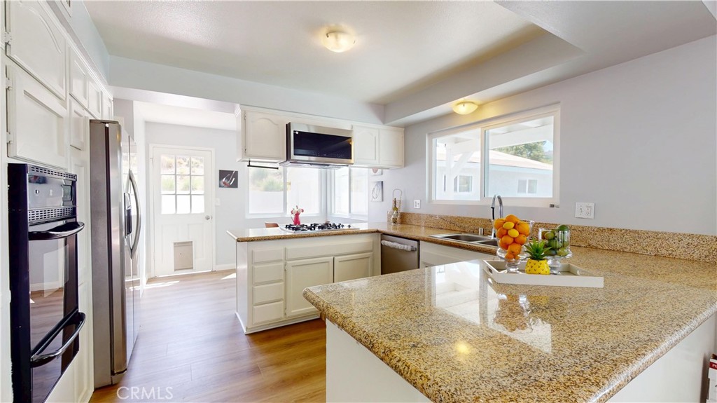 22438 Barbacoa Drive Property Photo 10