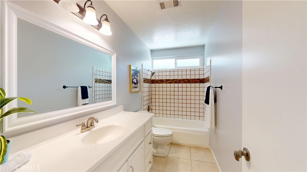 22438 Barbacoa Drive Property Photo 33