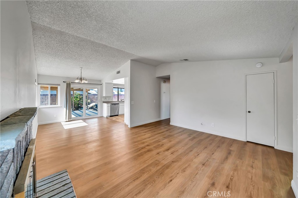 2101 Dallin Street Property Photo 8