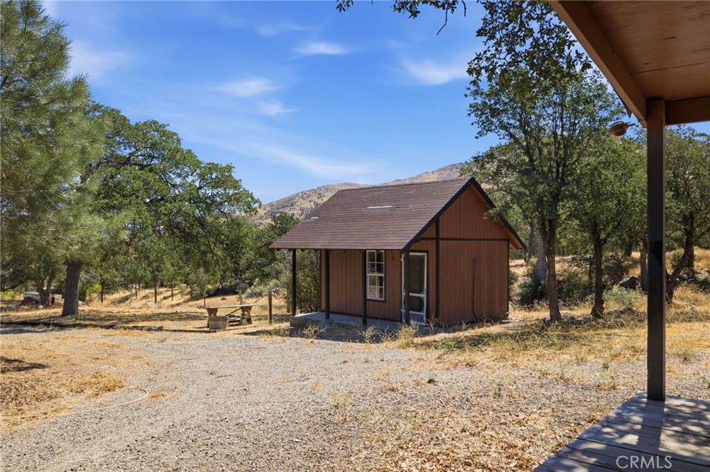 3300 Cook Peak Property Photo 4