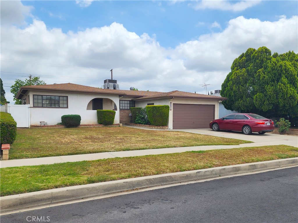 10014 Gaviota Property Photo 1