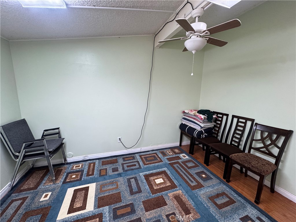 8740 Winnetka Property Photo 18
