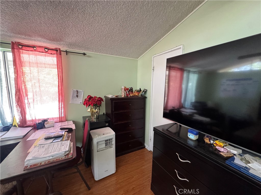 8740 Winnetka Property Photo 29