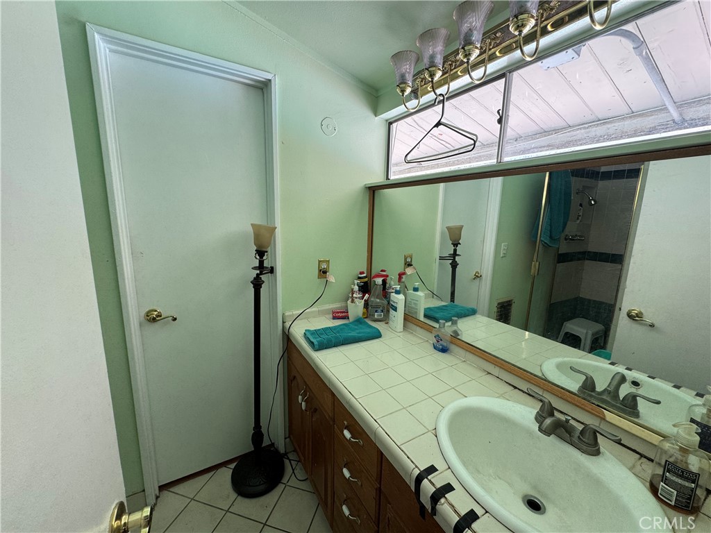 8740 Winnetka Property Photo 32