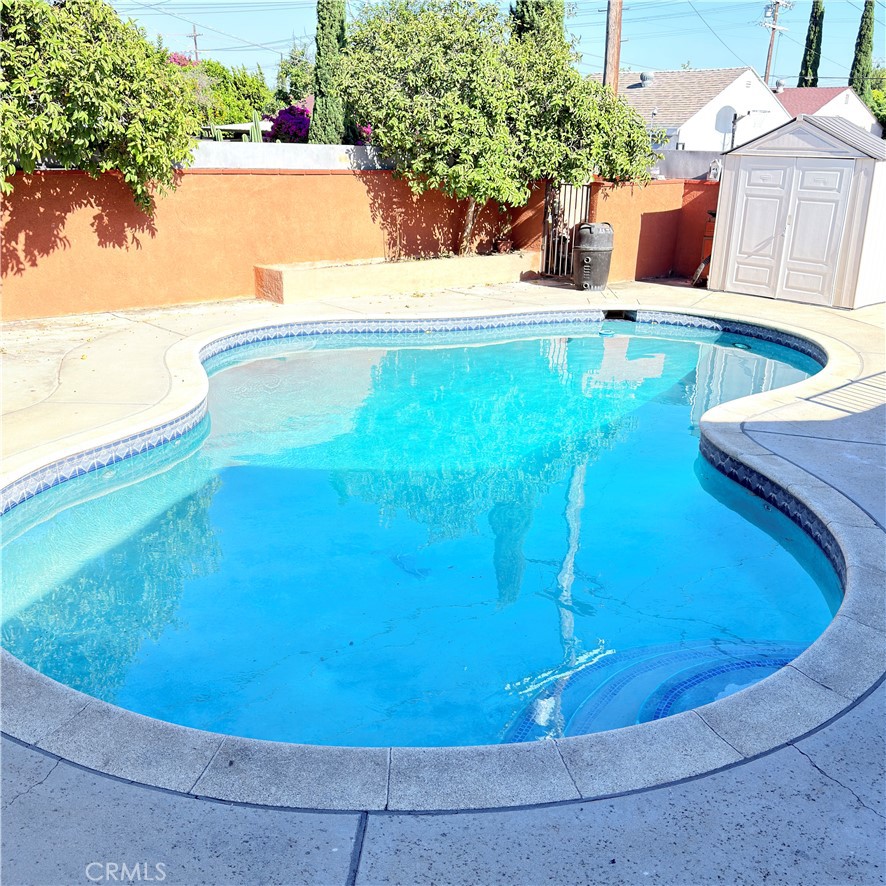 8018 Radford Avenue Property Photo 10