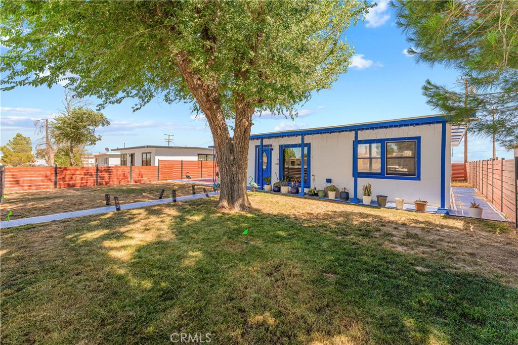 1544 Franklin Avenue Property Photo 32