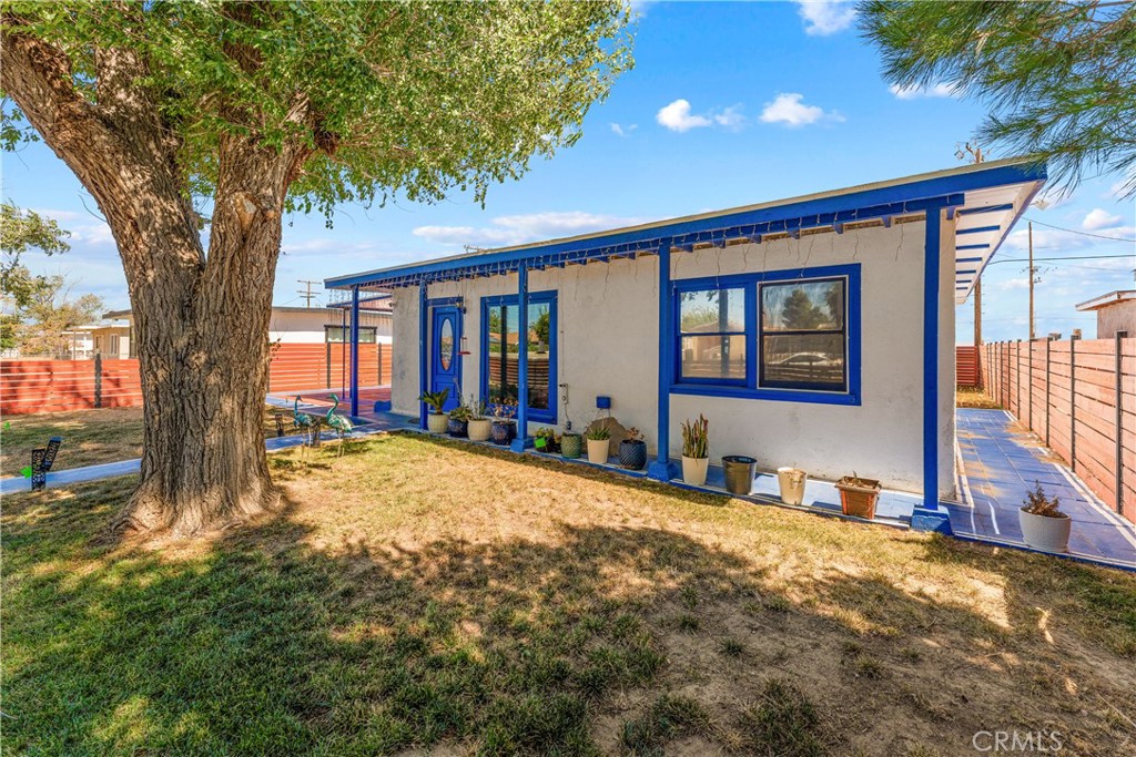 1544 Franklin Avenue Property Photo 35