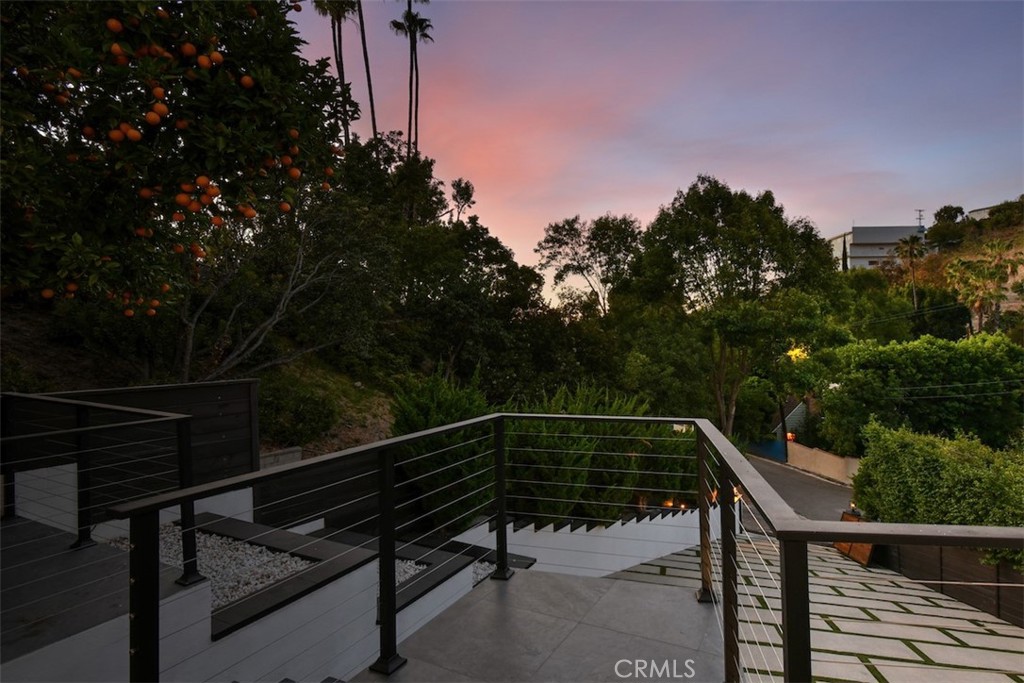 3675 Ventura Canyon Property Photo 8