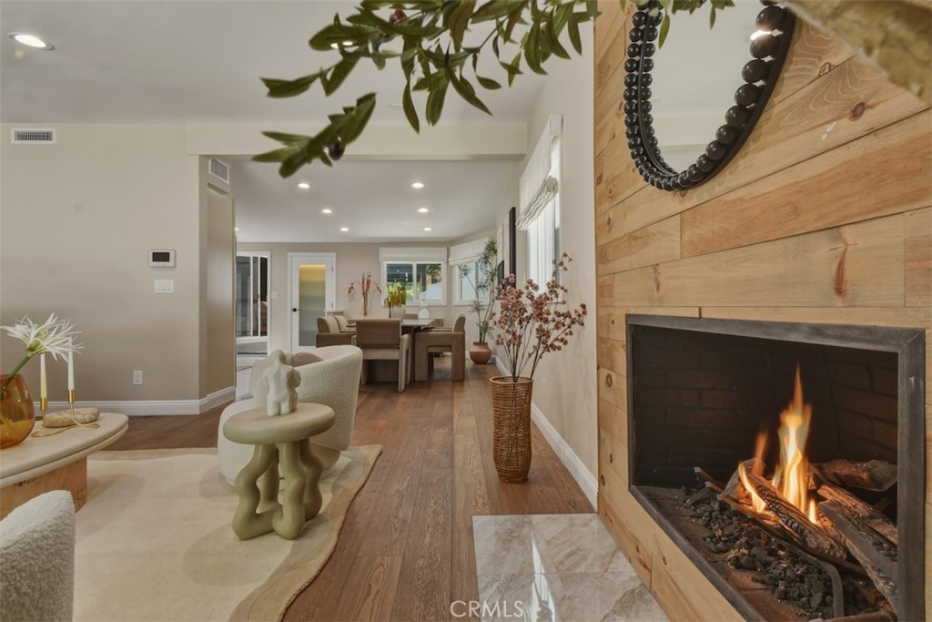 3675 Ventura Canyon Property Photo 20
