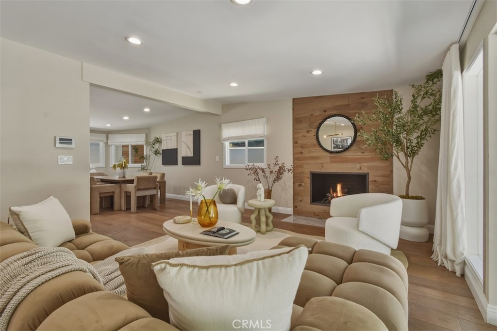 3675 Ventura Canyon Property Photo 20