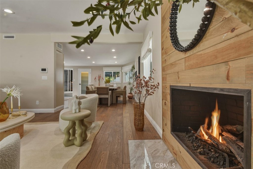 3675 Ventura Canyon Property Photo 21