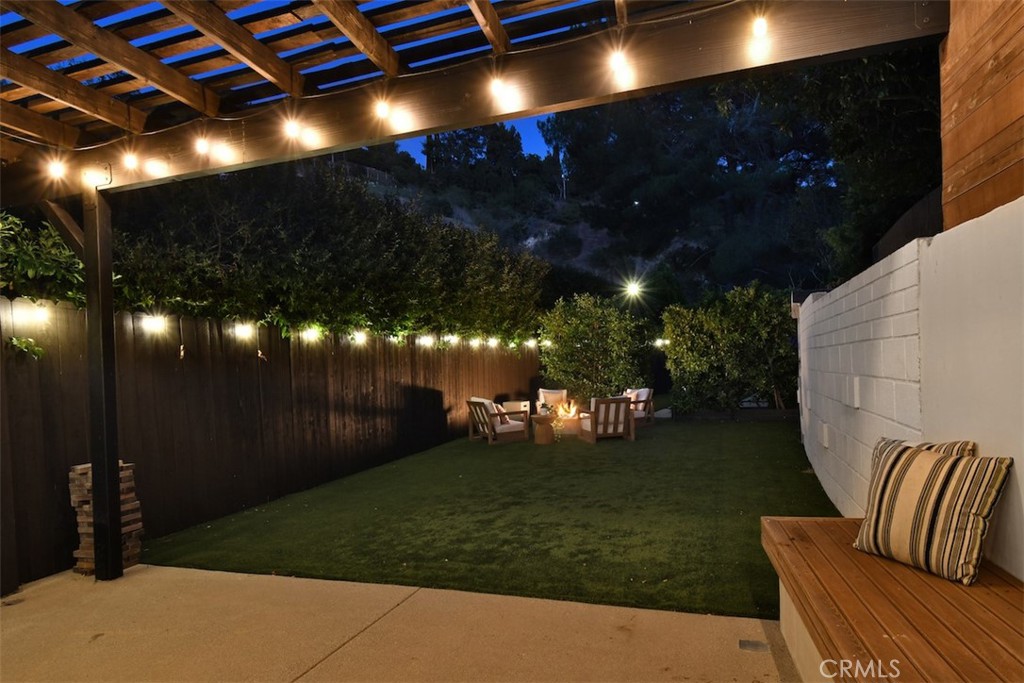 3675 Ventura Canyon Property Photo 56