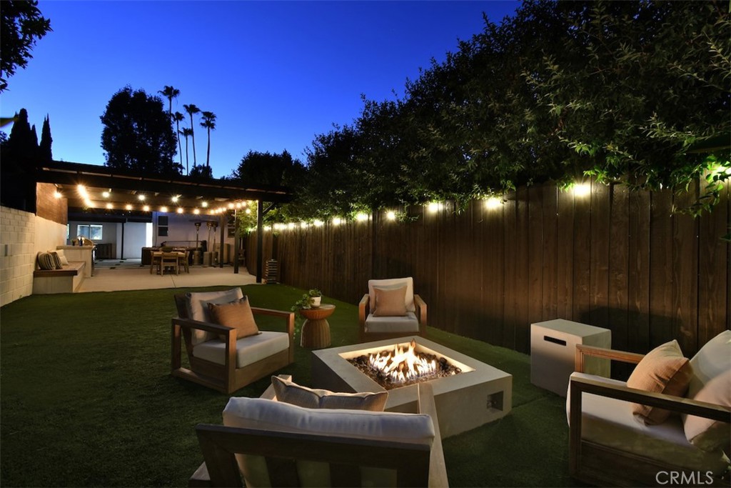 3675 Ventura Canyon Property Photo 57