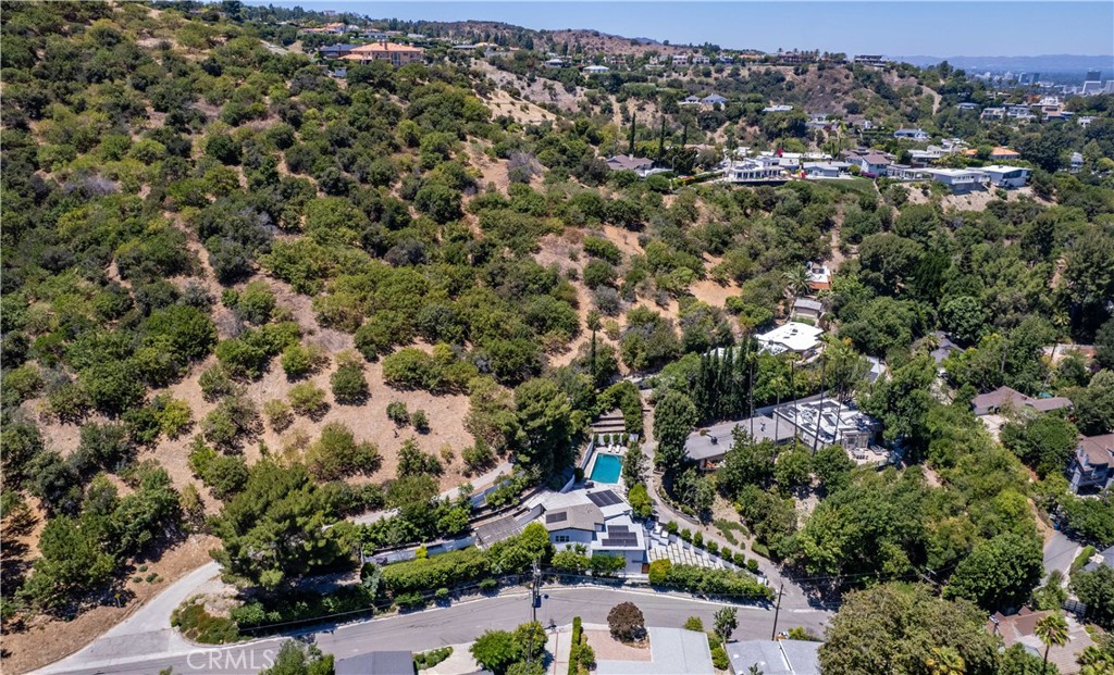 3675 Ventura Canyon Property Photo 59