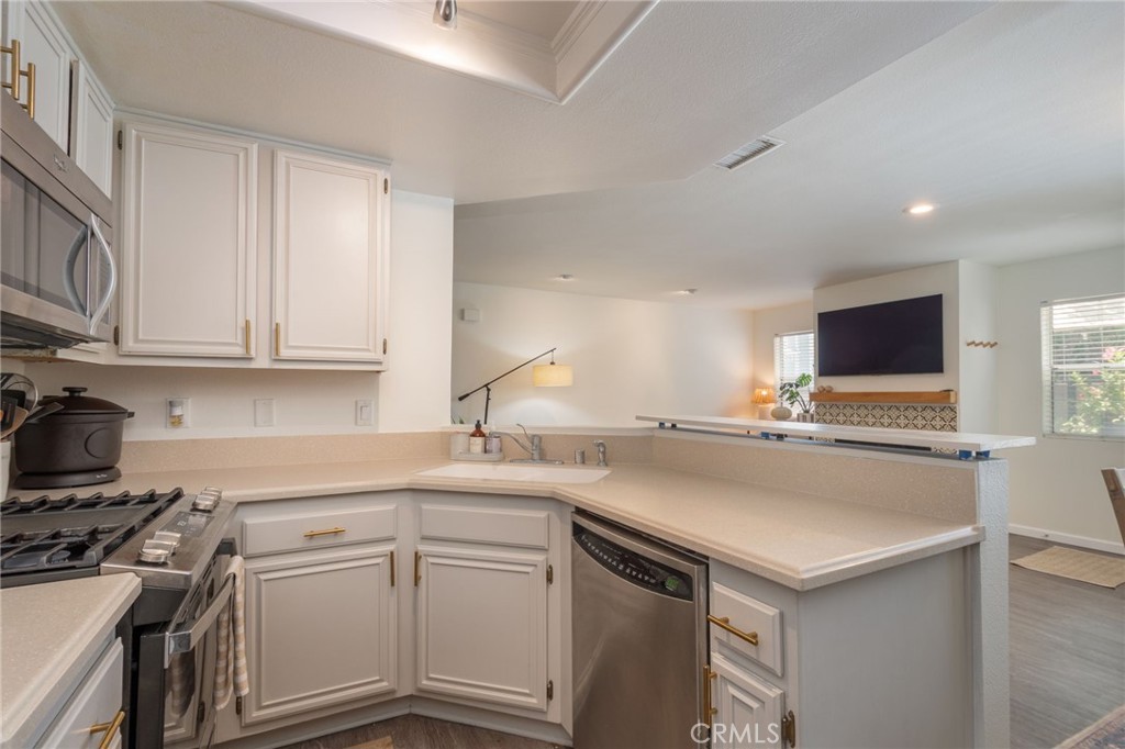 3966 Cochran Property Photo 6