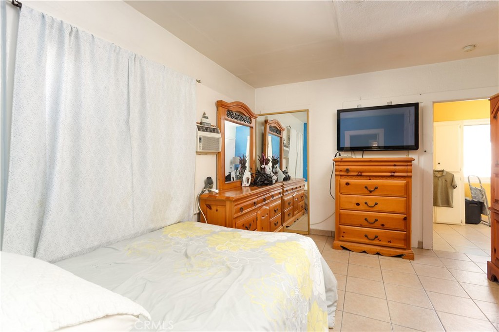 905 Q Street Property Photo 8