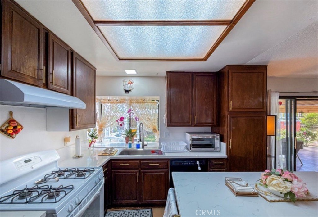 36790 Spanish Broom Property Photo 3
