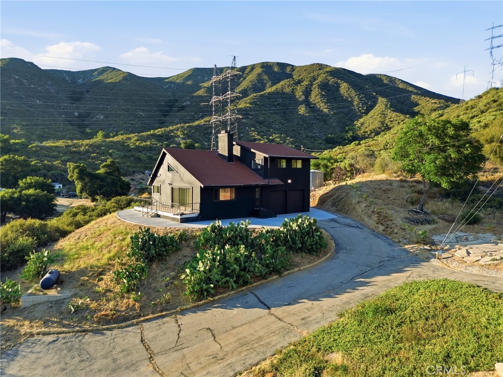 38735 San Francisquito Canyon Road Property Photo 2