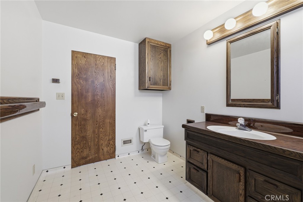 38735 San Francisquito Canyon Road Property Photo 19