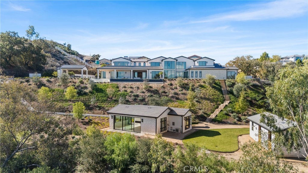 5340 Whitman Road Property Photo