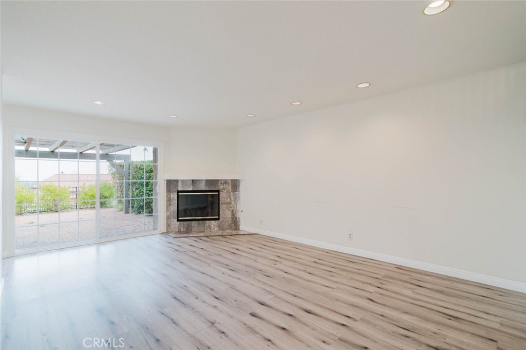 11266 Key West Avenue 5 Property Photo 3