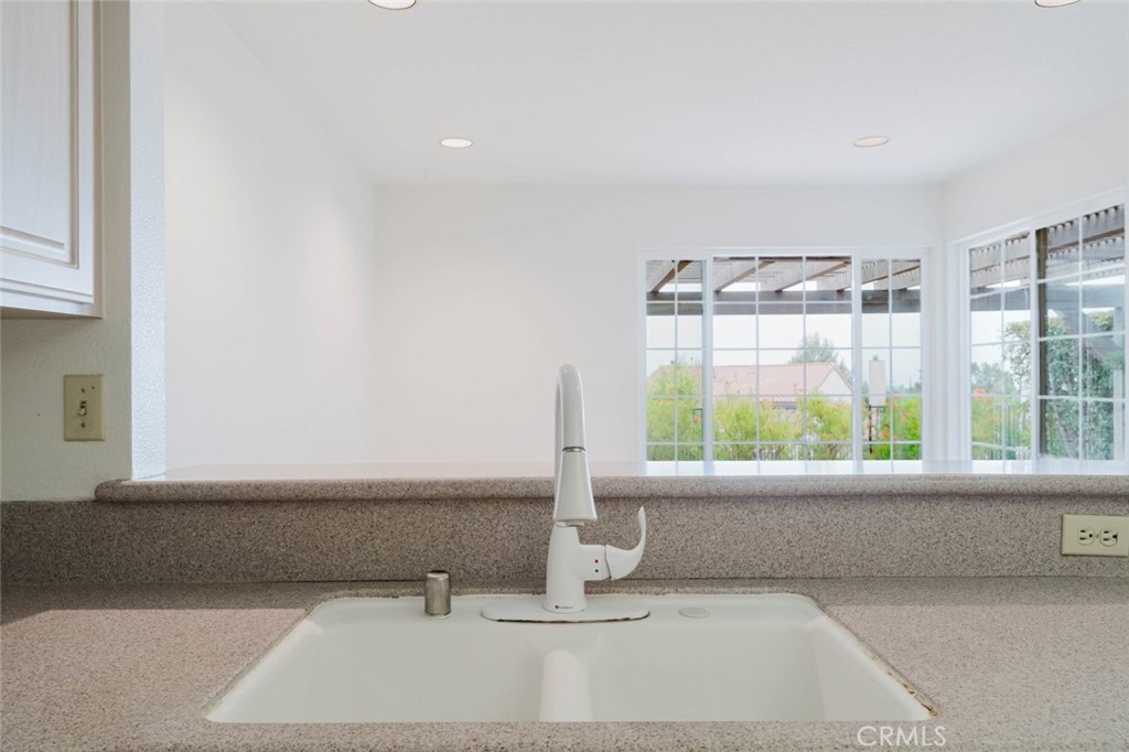 11266 Key West Avenue 5 Property Photo 8