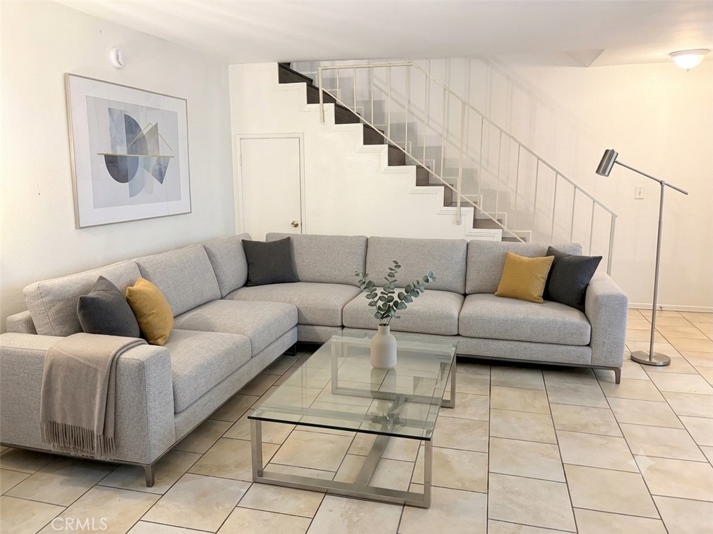 20146 Cohasset Street 5 Property Photo 7