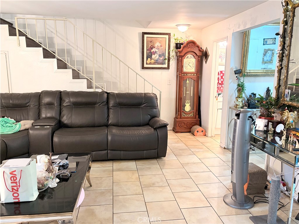 20146 Cohasset Street 5 Property Photo 8