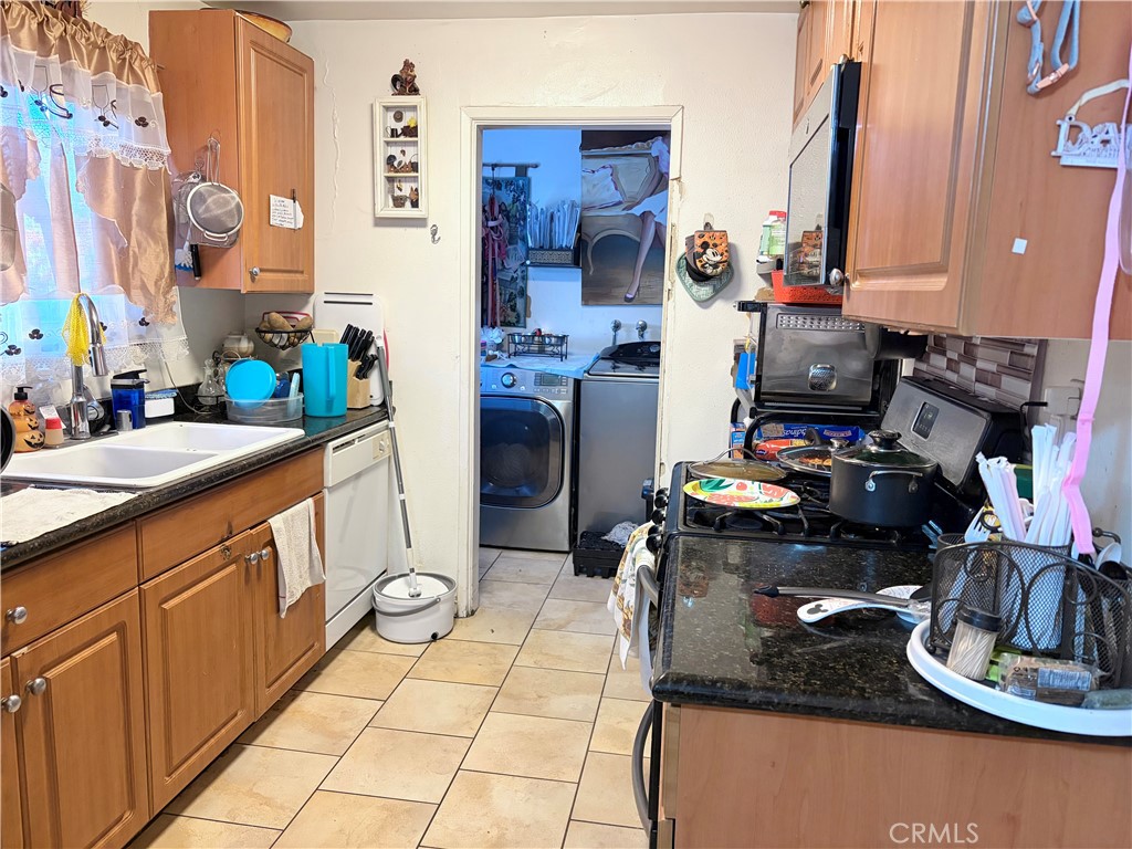 20146 Cohasset Street 5 Property Photo 11