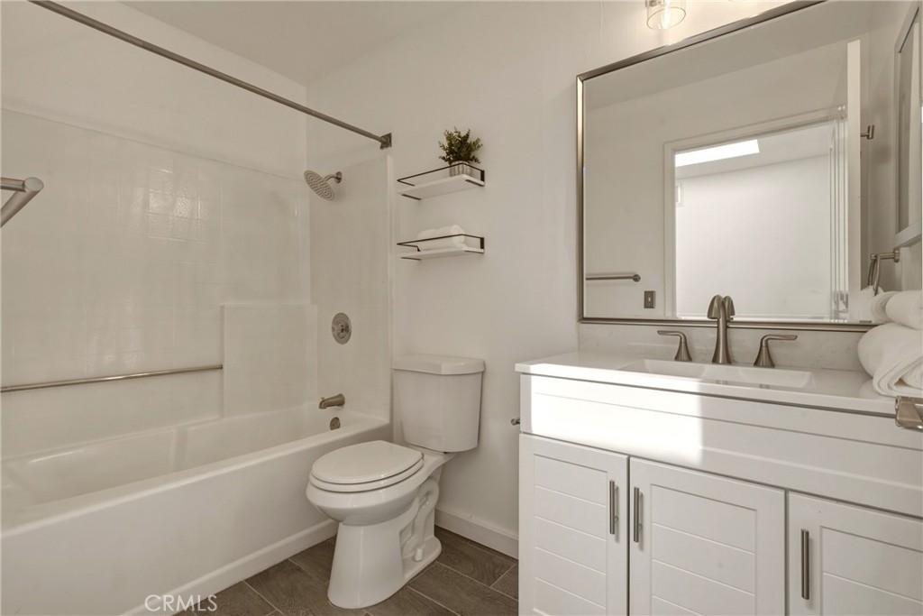 7329 Vassar Property Photo 13