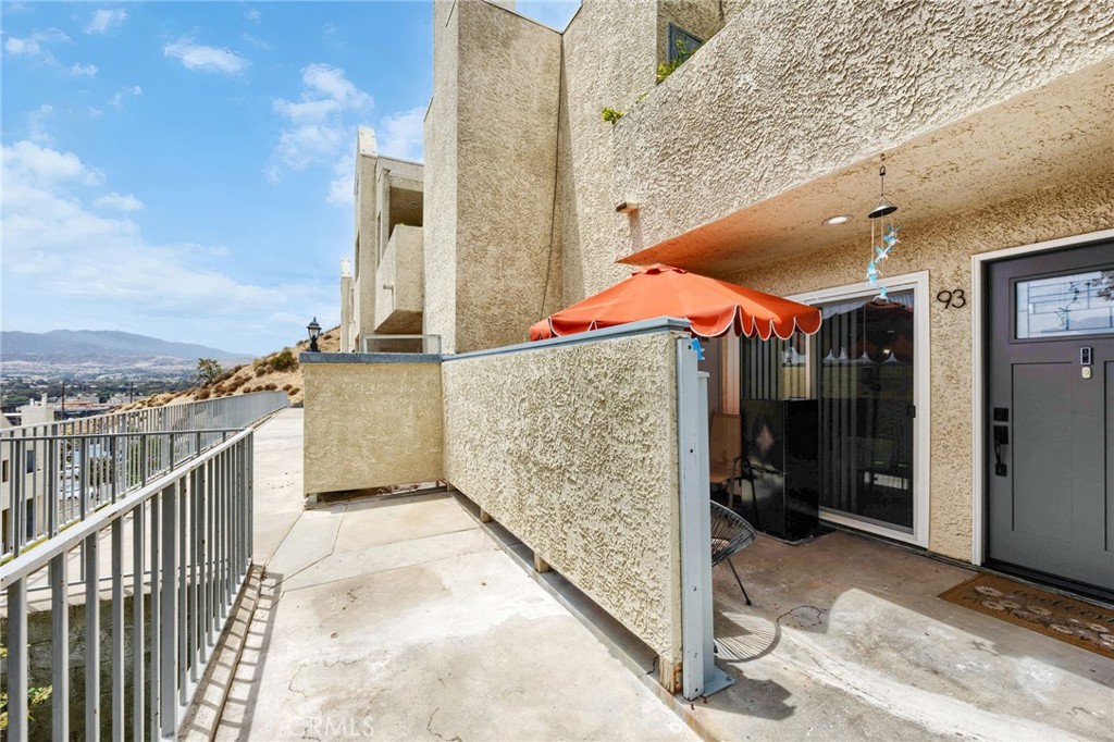 18209 Sierra 93 Property Photo 27