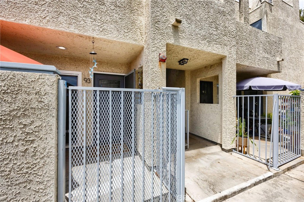 18209 Sierra 93 Property Photo 38