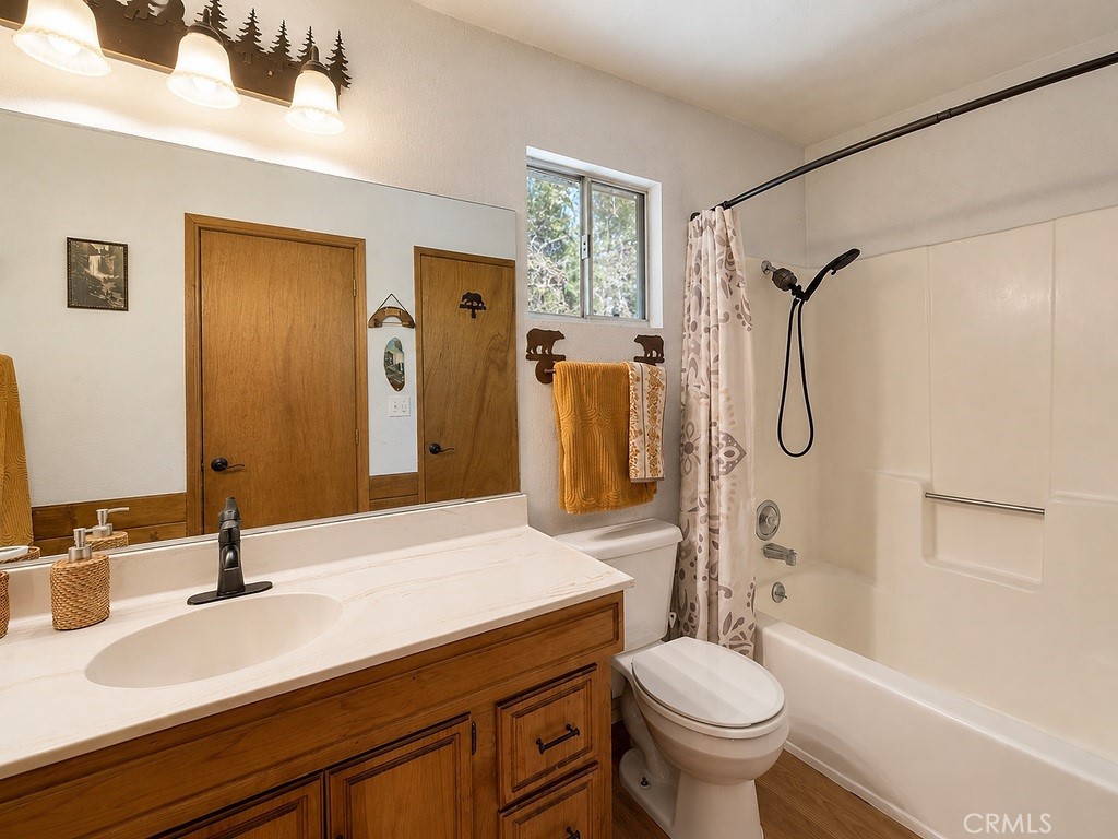 1412 Lassen Property Photo 18