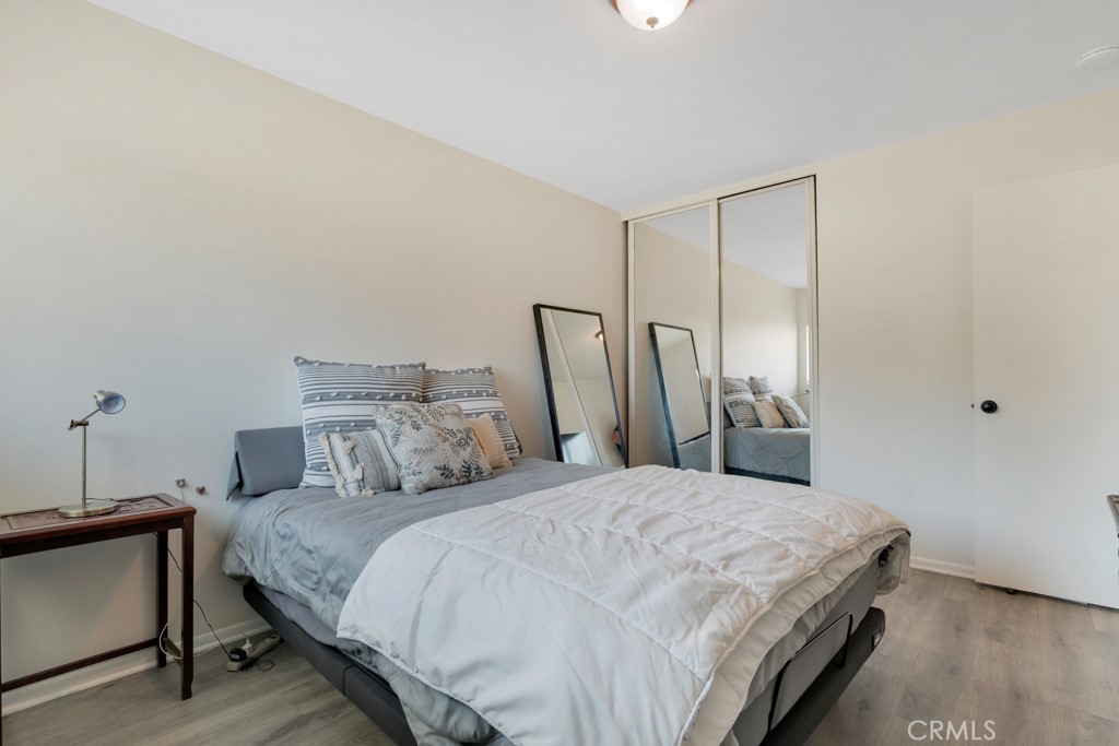 22641 Sherman Way Property Photo 14