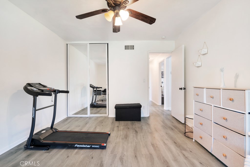 22641 Sherman Way Property Photo 17