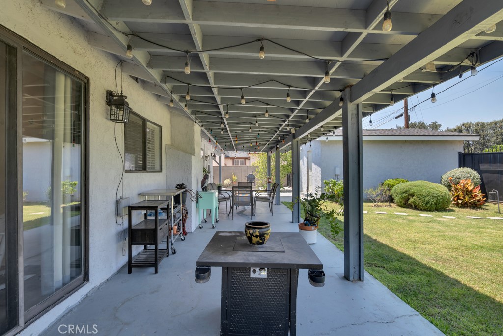 22641 Sherman Way Property Photo 25