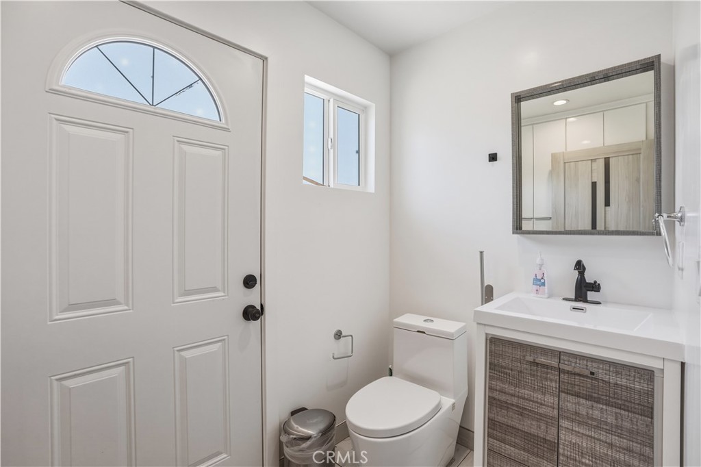 6620 Bellaire Property Photo 4