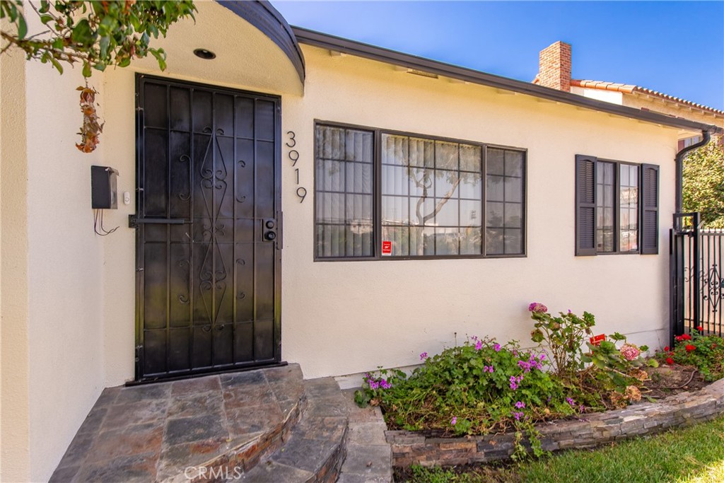 3919 Globe Property Photo 2
