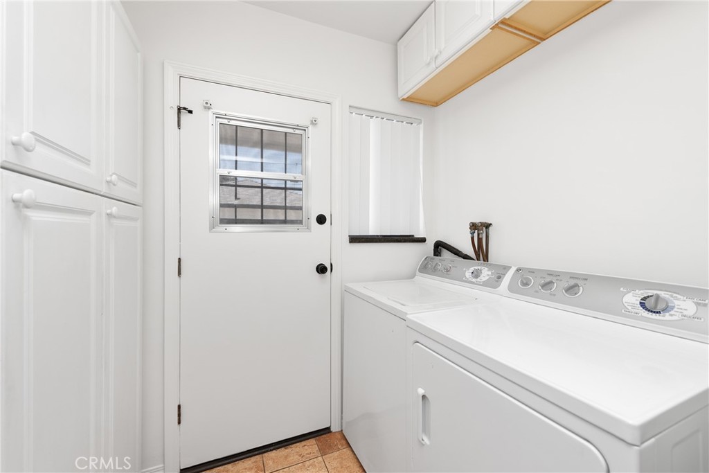 3919 Globe Property Photo 8