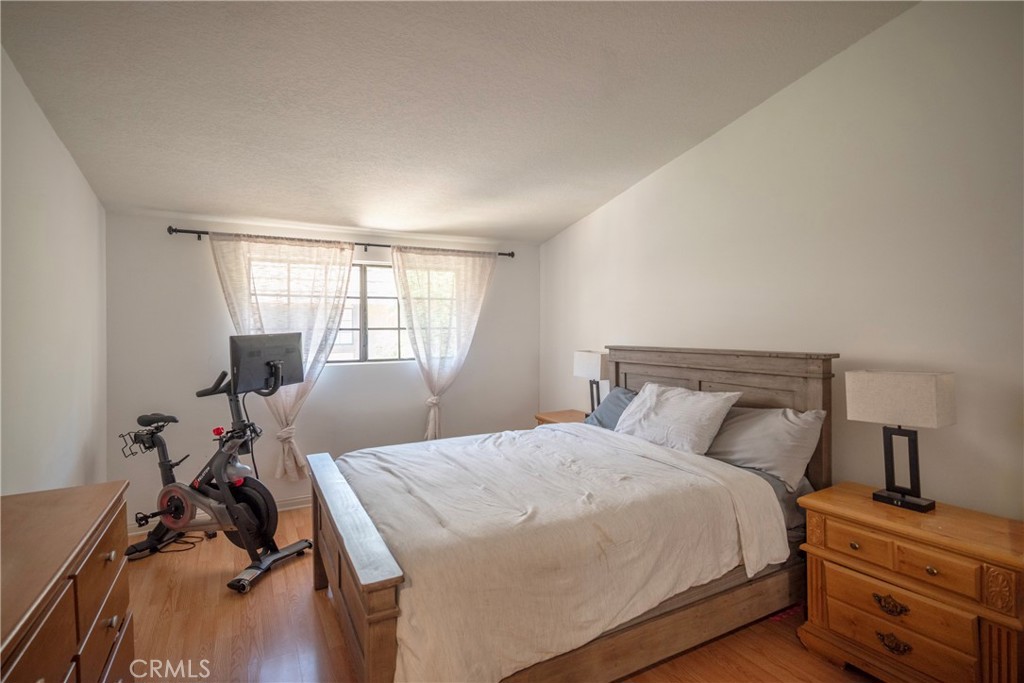 24420 Victory Property Photo 24