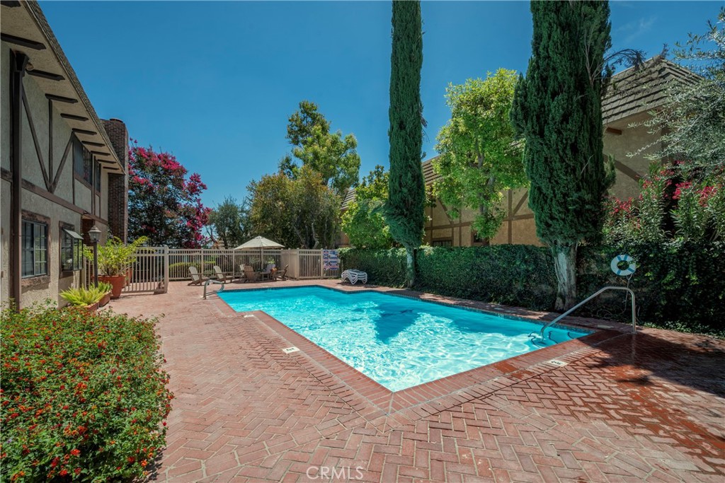 24420 Victory Property Photo 33