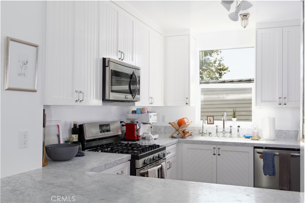 6275 Pine Crest Drive Property Photo 6
