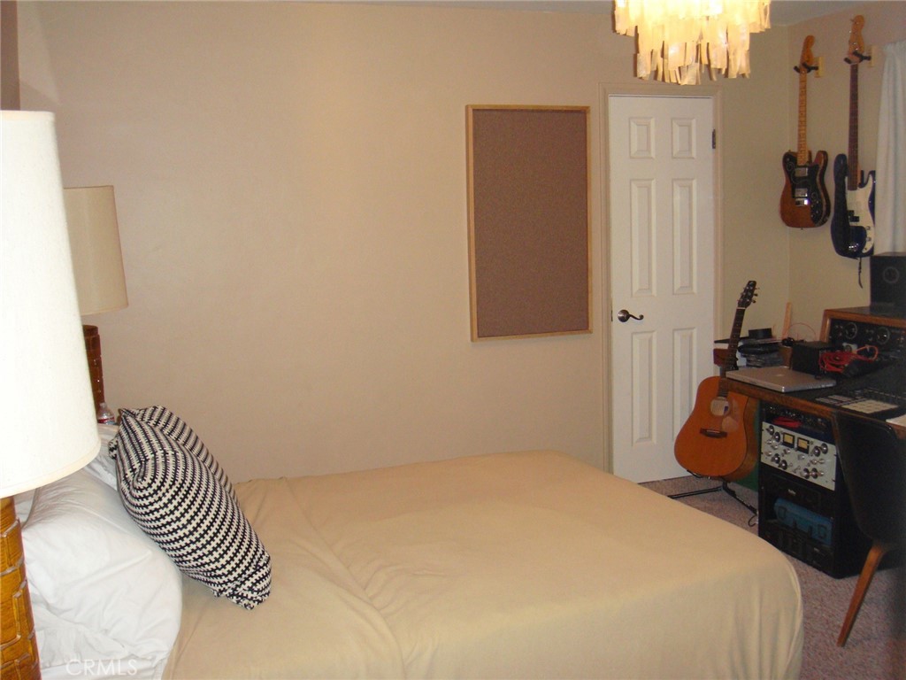 210 W Spazier Property Photo 26