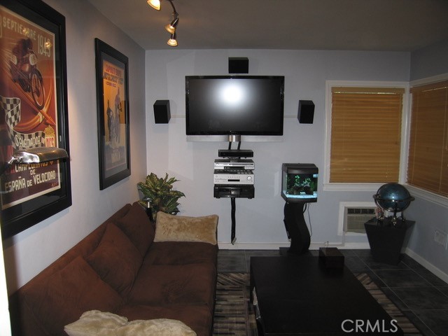 210 W Spazier Property Photo 32