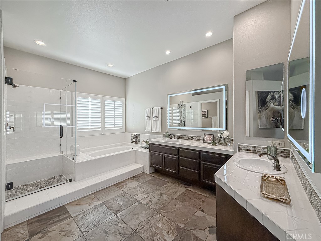 549 Myrtle Court Property Photo 43