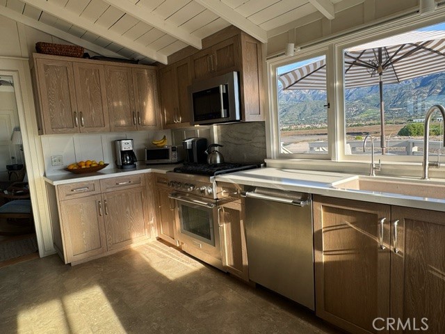 539 Sand Point Property Photo 8