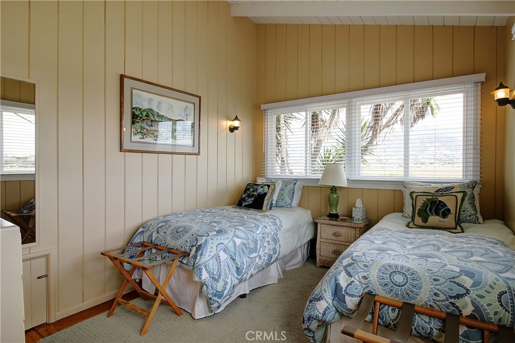 539 Sand Point Property Photo 14