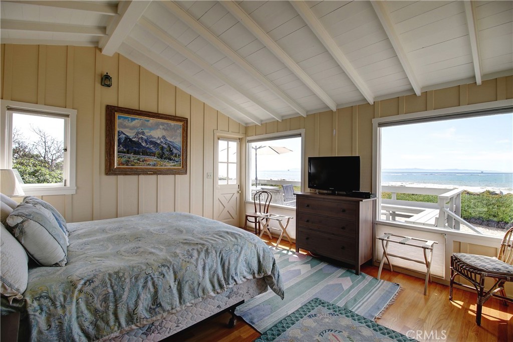539 Sand Point Property Photo 22